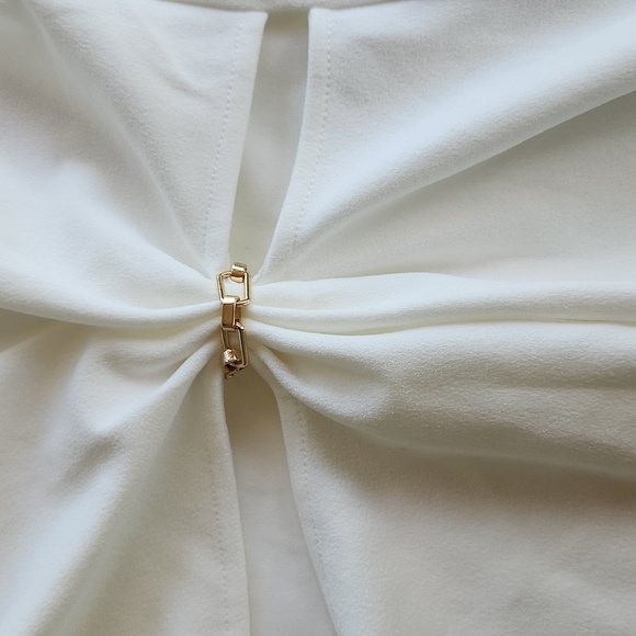 NWT Zara CHAIN CUT OUT TOP in Ivory White Size medium - Picture 4 of 8